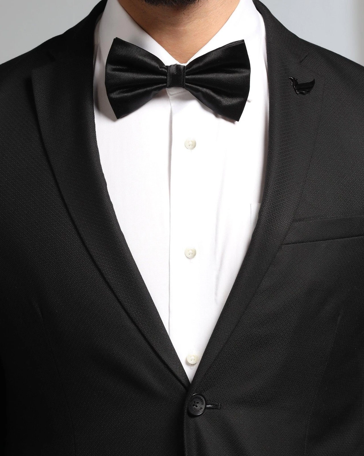 CLASSIC BLACK BOW TIE Riverside Regalia